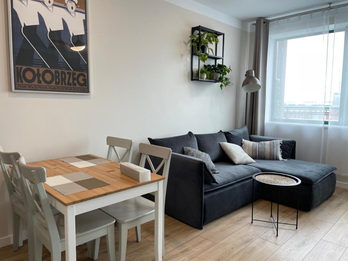 Apartament Z Balkonem Ul Portowa Kolobrzeg Exterior photo
